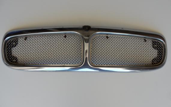 Jaguar grill inch mesh gaas