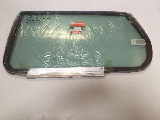 Linker achterdeur raam GXF2271AE-LWB