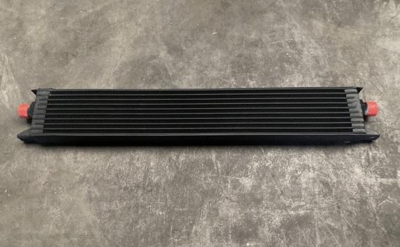 OIL COOLER NEW OEM C43923 JAGUAR XJ / XJ40 / XJS Engines