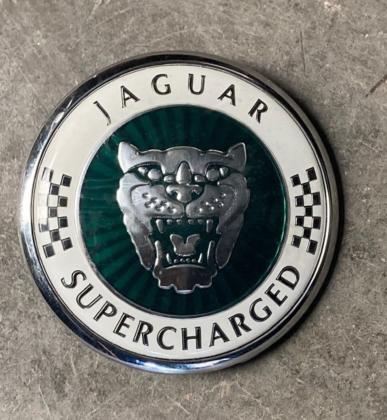 XKR-S-4.2-badge Stosstange