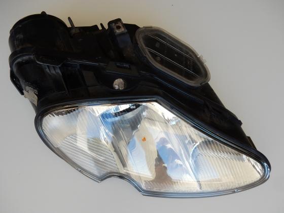 Right Headlamp LJA4502BF JAGUAR XK8 - XKR Lightning