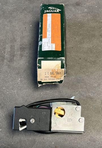 Remschakelaar DBC5869