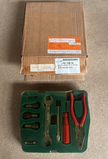 MNC6300AB - Kit de herramientas Jaguar