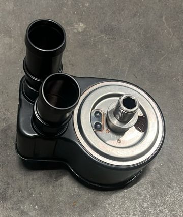 1X4E6A642AE-C2S18896 Oil cooler