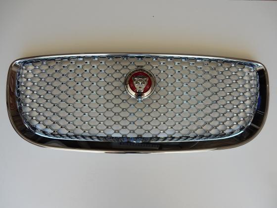 Kühler Grill JAGUAR XJ 351 Karosserie